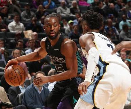 两位主攻手 两位主攻手