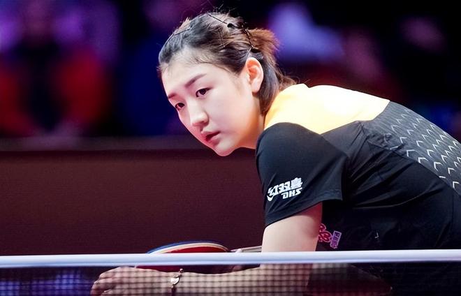 比赛中屡屡 比赛中屡屡