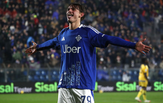 卢在训练中 卢在训练中