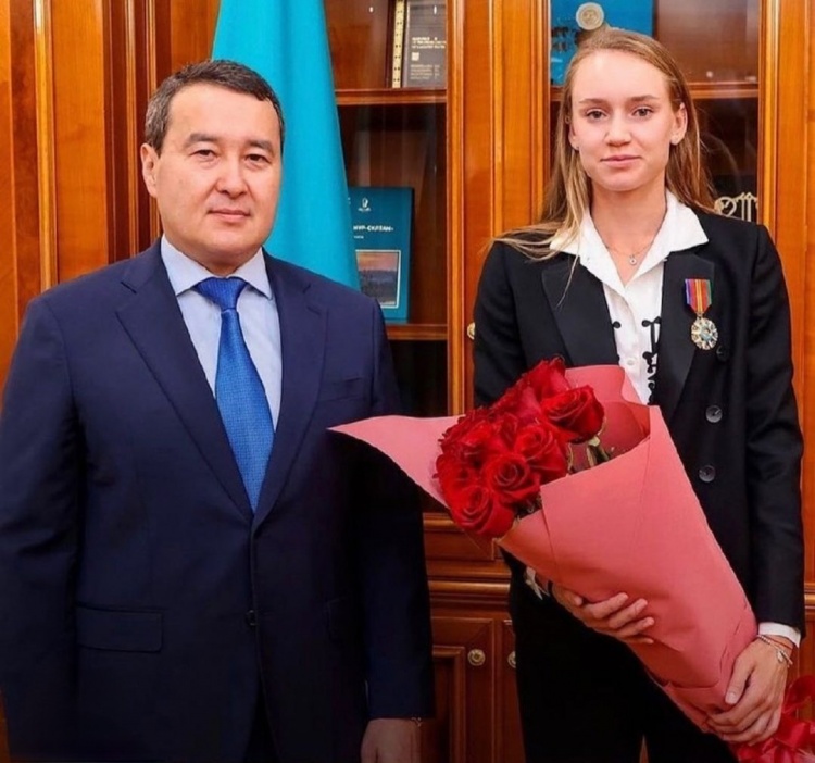 理与关键球 理与关键球